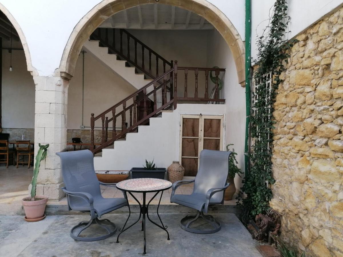 Hostel Le Mat *